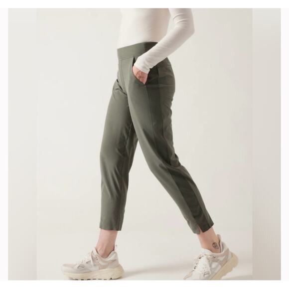 Athleta Pants - Athleta Brooklyn Ankle Pant in Mountain Olive Women's 8 Casual Comfort 2022